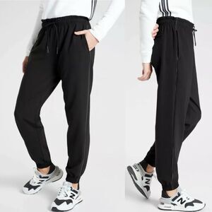 Athleta Metropolis Jogger pants black high rise ruched elastic waist travel 0